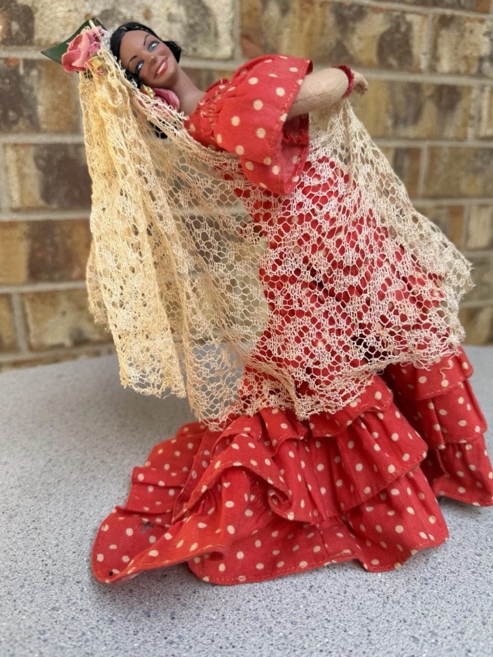 Vintage 1950S Spanish Doll In Red & White Polkadot Dress With Shawl 11 Inches